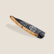 Dárkový kapesní nůž Deejo Tattoo Black 37g, olive wood, znamení zvěrokruhu