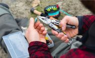 19 nástrojů pro přežití v přírodě multitool Leatherman Signal